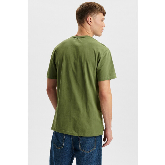 Anerkjendt 900731 akrune noos pocket tee 4070 olivine 900731 large