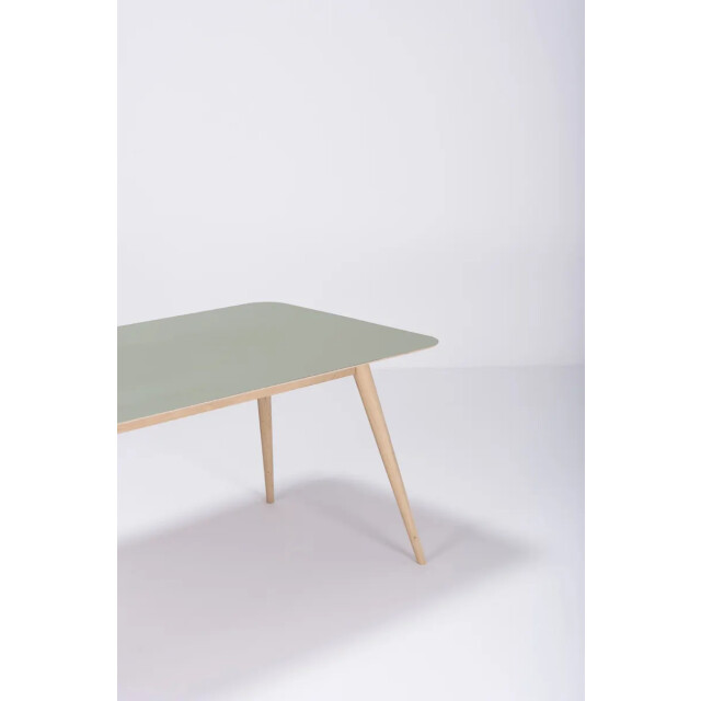 Gazzda Stafa table houten eettafel whitewash met linoleum tafelblad dark olive 200 x 90 cm 2333118 large