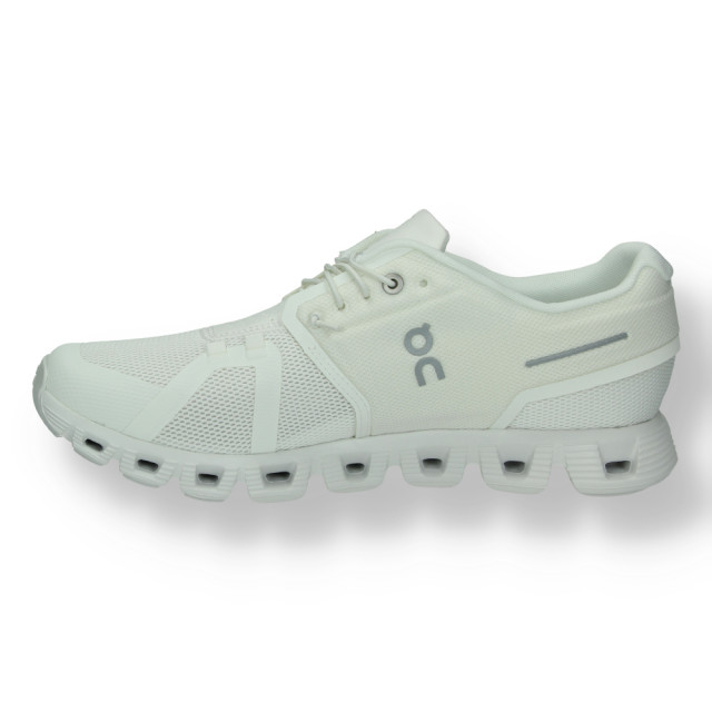 On Running Cloud 5 w undyed white 59.98373 ON Cloud 5 W Undyed White 59.98373 large