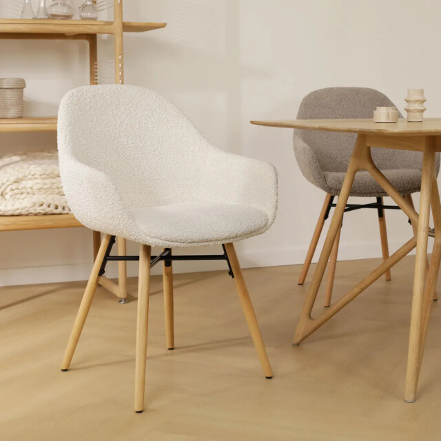 Nolon Nena-mae eetkamerstoel bouclé naturel onderstel set van 2 2831565 large