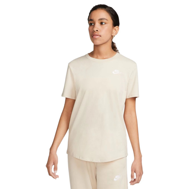 Nike Sportswear club essentials t-shirt 127655 large