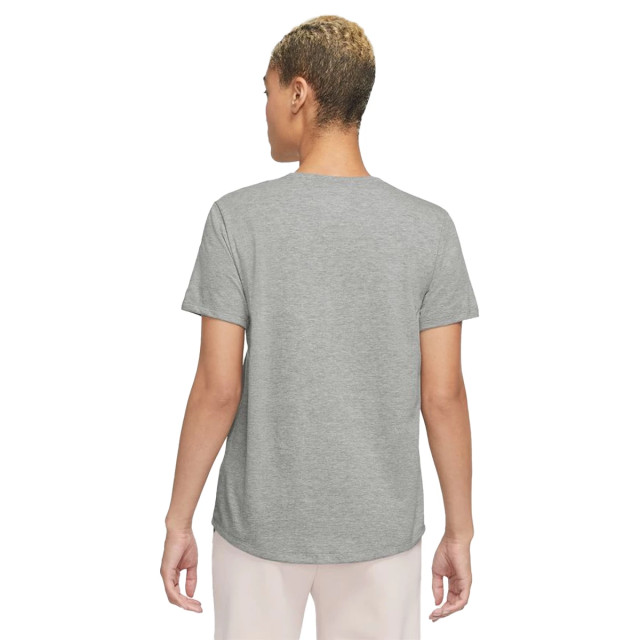 Nike Sportswear club essentials t-shirt 125559 large