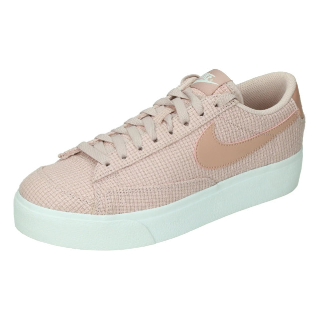 Nike Blazer low platform ess 122603 large