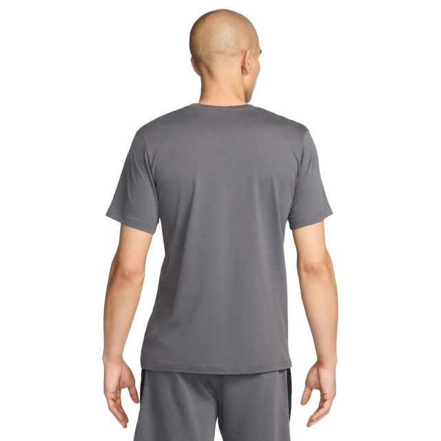 Nike Sportswear graphic t-shirt 129720 large