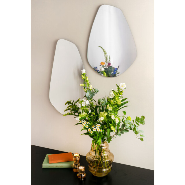 Present Time vaas distinct large zand 2844690 large