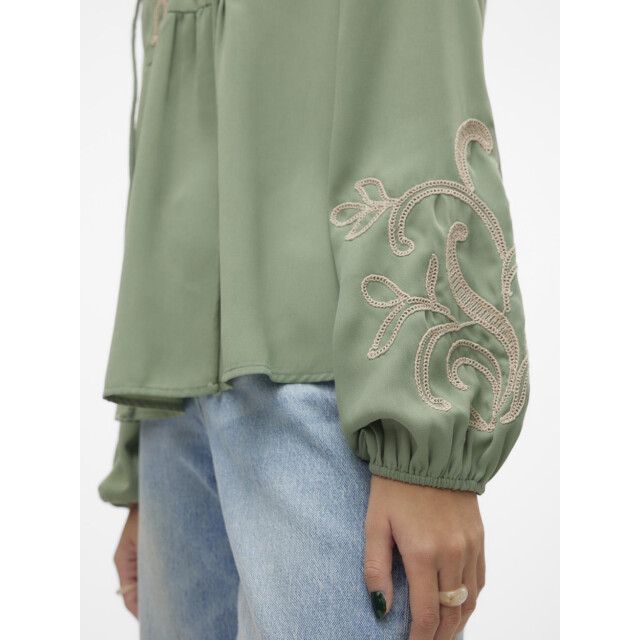 Vero Moda Vmnora ls top wvn olijf 4389.22.0013 large