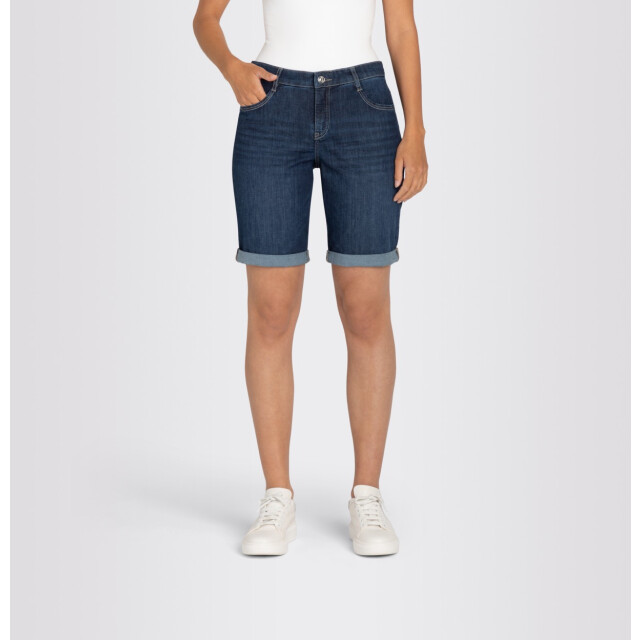 MAC Jeans shorty, soft light denim blue denim 4150.35.0108 large