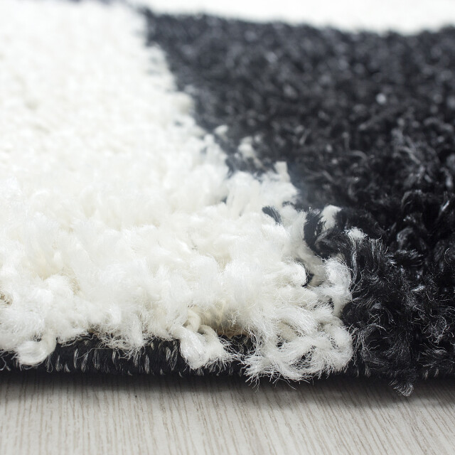 Muratap Basic shaggy geblokt vloerkleed zwart / wit hoogpolig- 80x250 cm 1128588 large