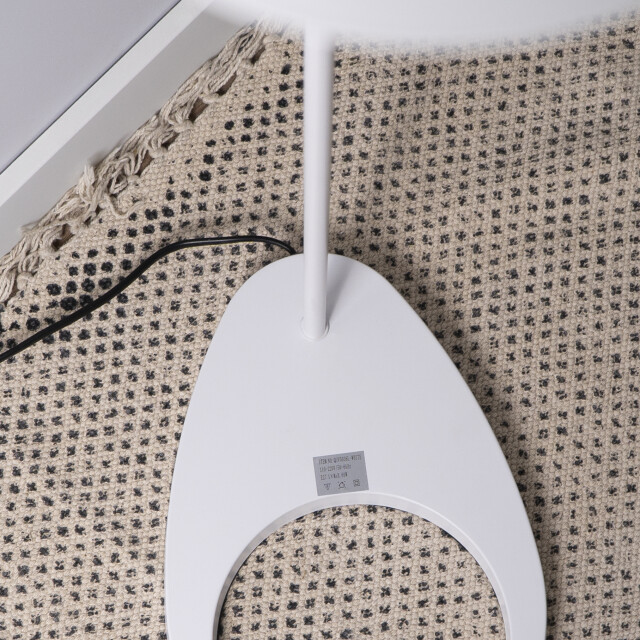 QUVIO Vloerlamp driehoek quv5036l-white 1395164 large