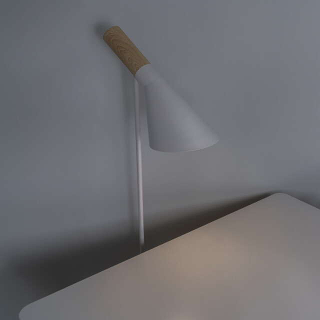 QUVIO Vloerlamp driehoek quv5036l-white 1395164 large