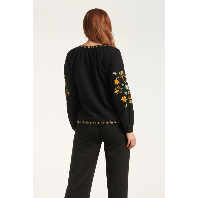 Smashed Lemon 24693 zwarte top met bloemenborduursels 24693-999-998 large