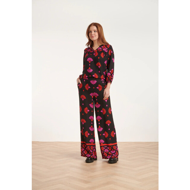 Smashed Lemon 24538 e broek met fuchsia grafische print | 24538-999-998 large