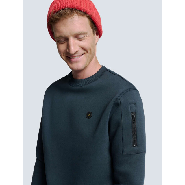 No Excess Sweater crewneck night 25130850-078 large