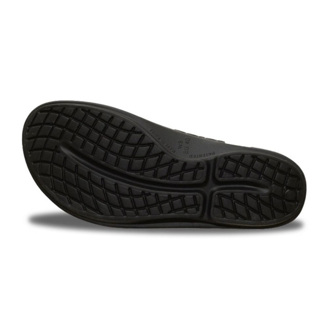 OOfos Oolala 1400-blck-black patent OOlala large