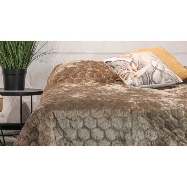 Unique Living bedsprei peggy 220x220cm 3014105 large