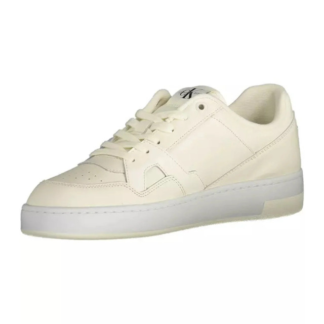 Calvin Klein Te sneakers met ecobewuste twist Calvin Klein Witte Sneakers Met Ecobewuste Twist large