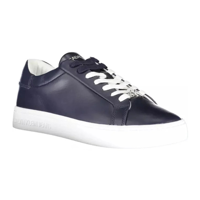 Calvin Klein Chique sneakers met contrasterende details Calvin Klein Chique Blauwe Sneakers Met Contrasterende Details large