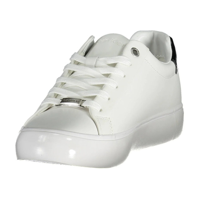 Calvin Klein Te contrasterende sneakers met veters Calvin Klein Witte Contrasterende Sneakers Met Veters large