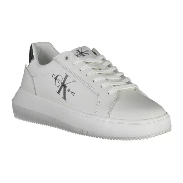 Calvin Klein Zwarte chique sneakers met contrasterende veters Calvin Klein Zwarte Chique Sneakers Met Contrasterende Veters large