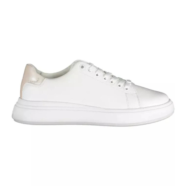 Calvin Klein Chique te sneaker met contrasterende details Calvin Klein Chique Witte Sneaker Met Contrasterende Details large