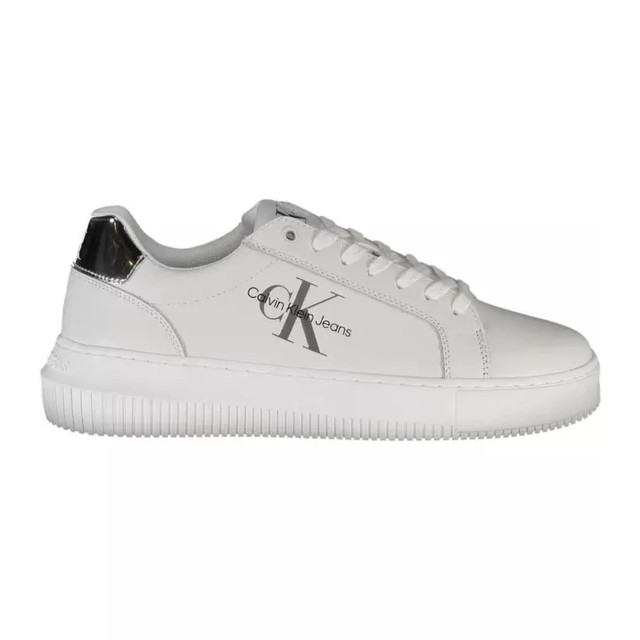 Calvin Klein Zwarte chique sneakers met contrasterende veters Calvin Klein Zwarte Chique Sneakers Met Contrasterende Veters large