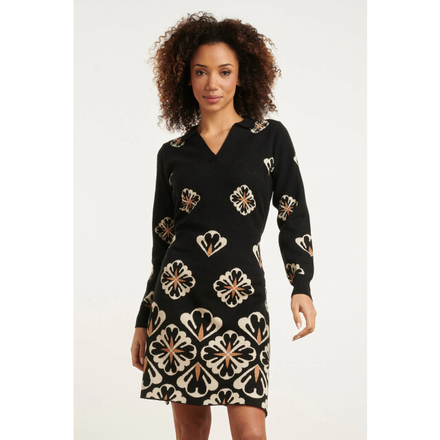 Smashed Lemon 24779 e gebreide jurk met grafische bloemenprint | 24779-999-720 large