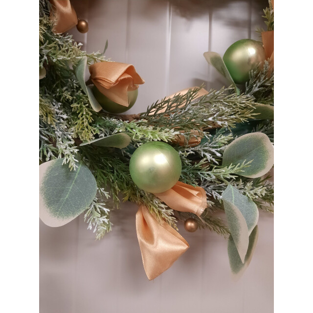 Furnilux Kerstkrans met warme led verlichting op batterij – 2x aa Ø 45 cm 3015271 large