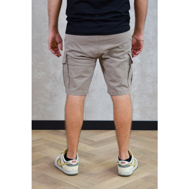 Purewhite Garment dye cargo shorts 158.81.0001 large