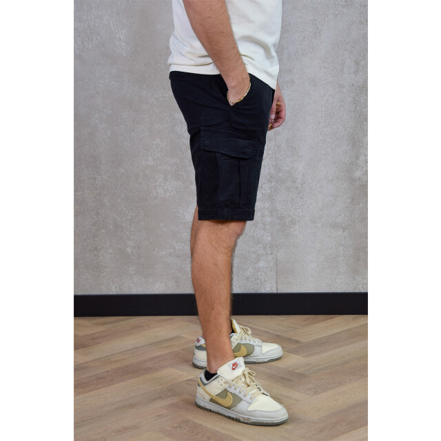 Purewhite Garment dye cargo shorts 158.10.0004 large