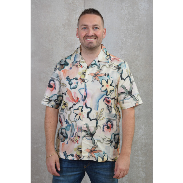 Fred Perry Floral revere collar shirt 123.01.0001 large