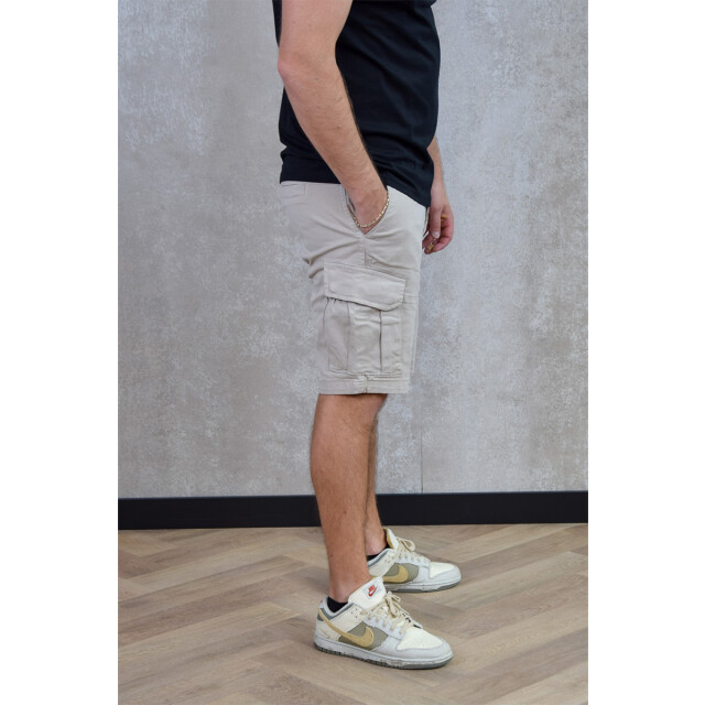 Purewhite Garment dye cargo shorts 158.81.0002 large