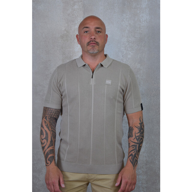 Quotrell Arena polo 110.81.0074 large