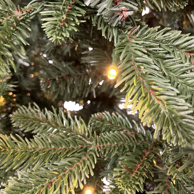 Excellent Trees Premium kerstboom ® led mantorp 180 cm met 280 lampjes 2797804 large