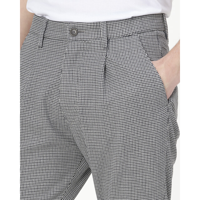 Drykorn Taks chino 075223-001-33/34 large
