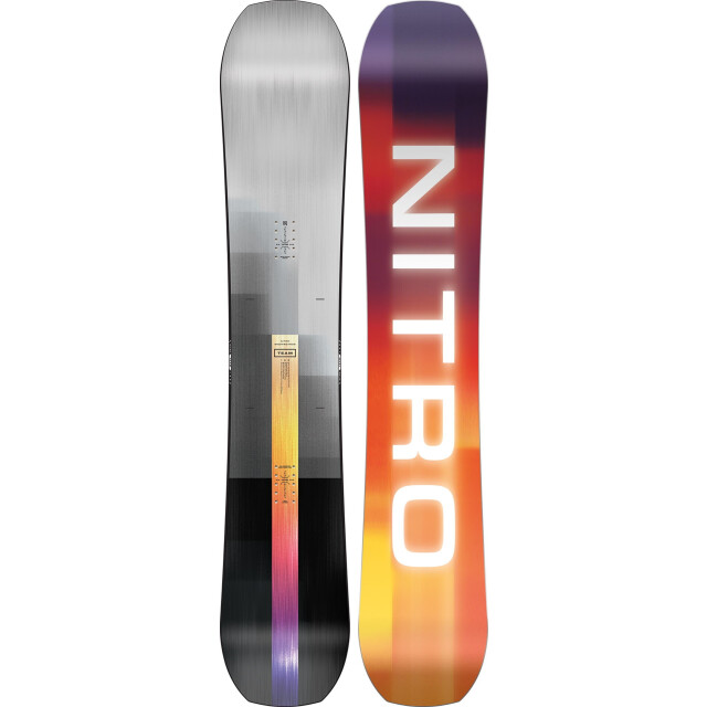 Nitro All mountain snowboard Team large