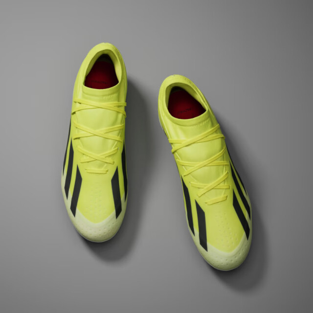 Adidas Voetbalschoenen IG0605 large