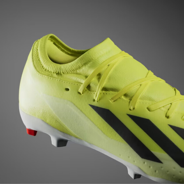 Adidas Voetbalschoenen IG0605 large