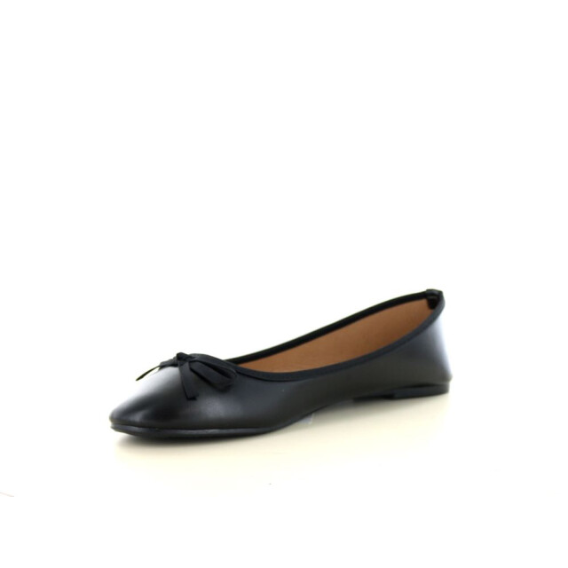 Claudia Ghizzani 2bb0382001 220.90.053 220.90.053 large