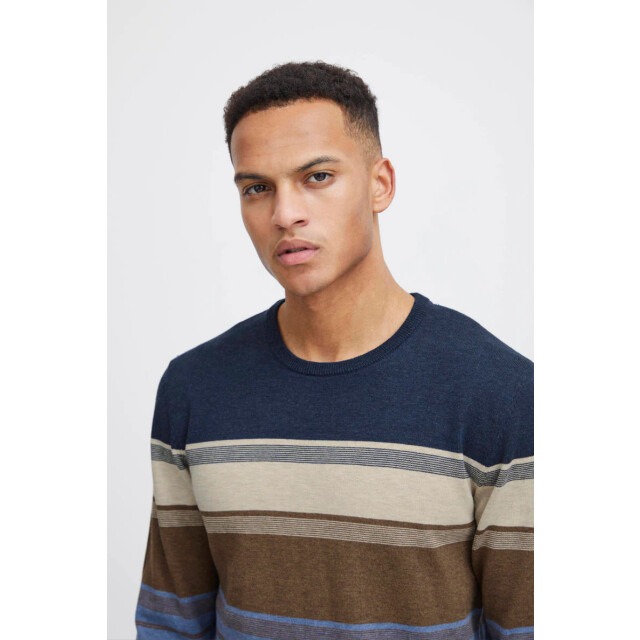 Blend Pullover blauw 20717515 large