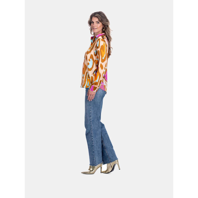 Mucho Gusto Zijden blouse livorno met degradé oranje fuchsia print en luipaardpatroon Zijden blouse Livorno met degradé oranje fuchsia print en luipaardpatroon large