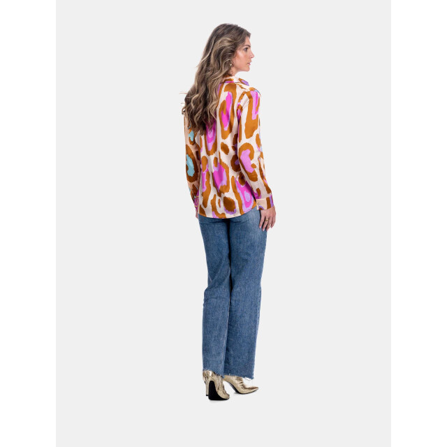 Mucho Gusto Zijden blouse livorno met degradé oranje fuchsia print en luipaardpatroon Zijden blouse Livorno met degradé oranje fuchsia print en luipaardpatroon large