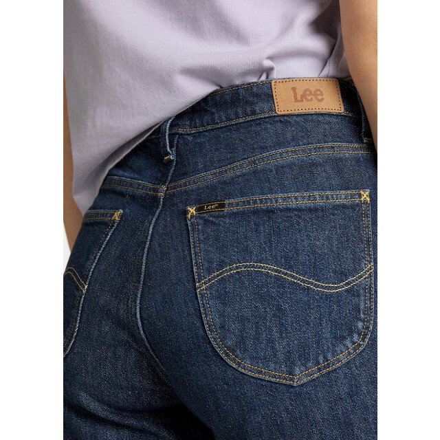 Lee Dark roberto carol L30UPOAW large