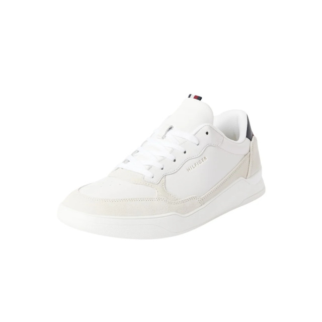 Tommy Hilfiger Eco-conscious te sneakers met logoaccent Tommy Hilfiger Eco-Conscious witte sneakers met logoaccent large