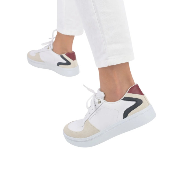 Tommy Hilfiger Chique te sportieve sneakers Tommy Hilfiger Chique Wit Sportieve Sneakers large