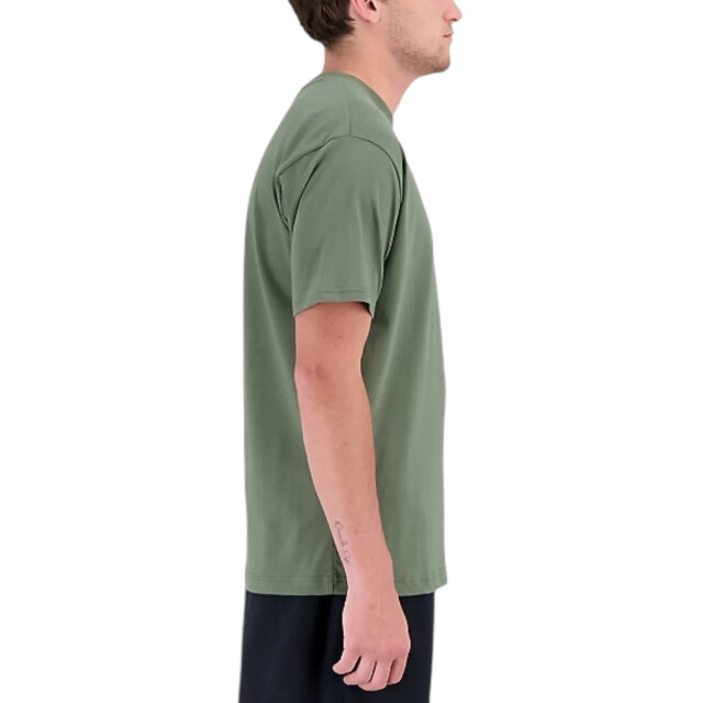 New Balance New Balance Groen Essentials Reimagined T-Shirt T-Shirts Groen New Balance Groen Essentials Reimagined T-Shirt large