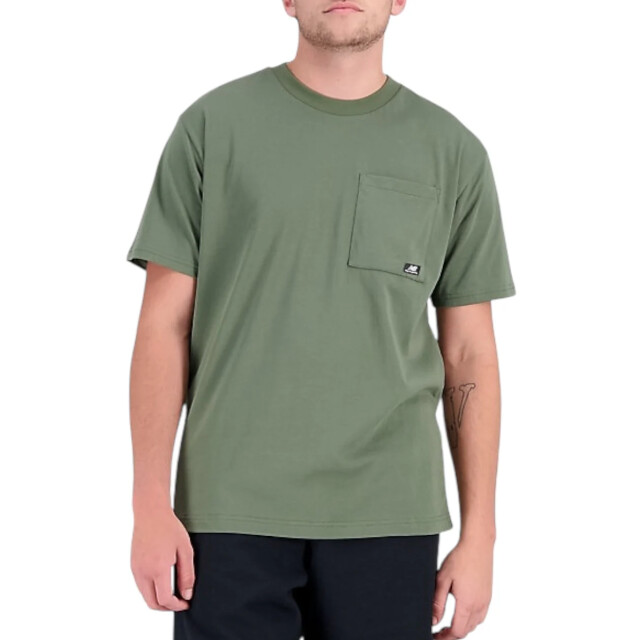 New Balance New Balance Groen Essentials Reimagined T-Shirt T-Shirts Groen New Balance Groen Essentials Reimagined T-Shirt large