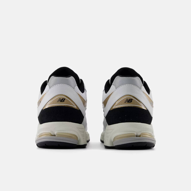 New Balance M2002RPN Sneakers Wit M2002RPN large
