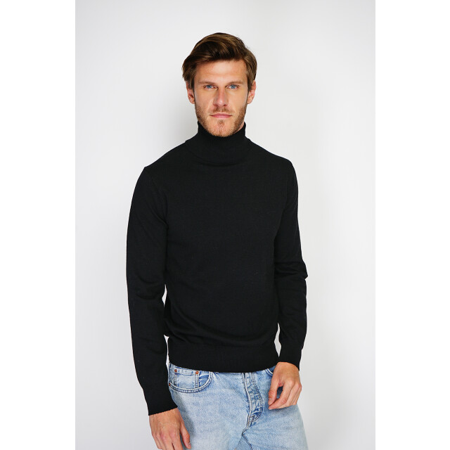 William de Faye Coltrui - WFM143_Black large