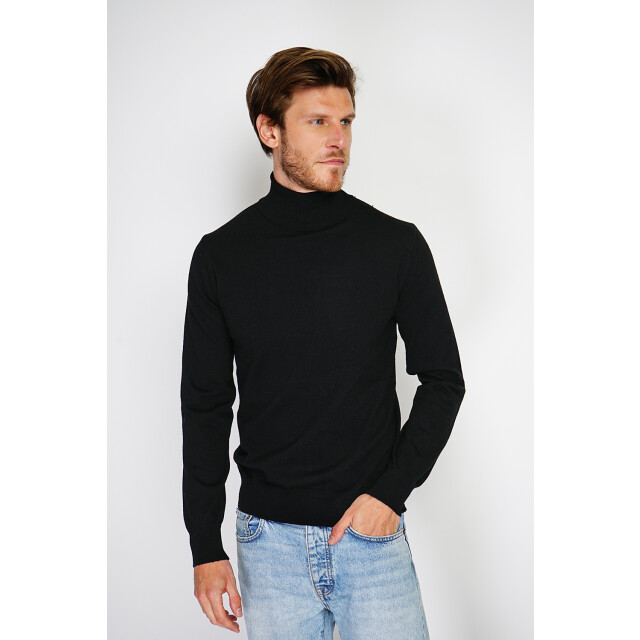 William de Faye Coltrui - WFM143_Black large