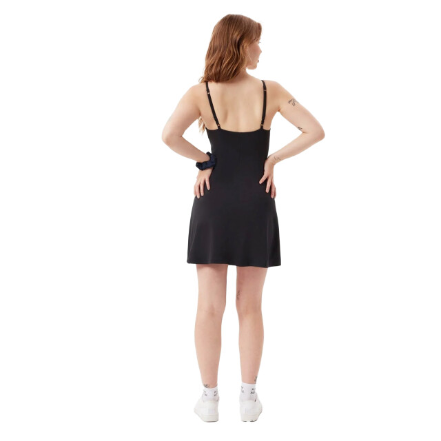 Girlfriend Collective Dames float juliet strappy jurk UTGC119_black large